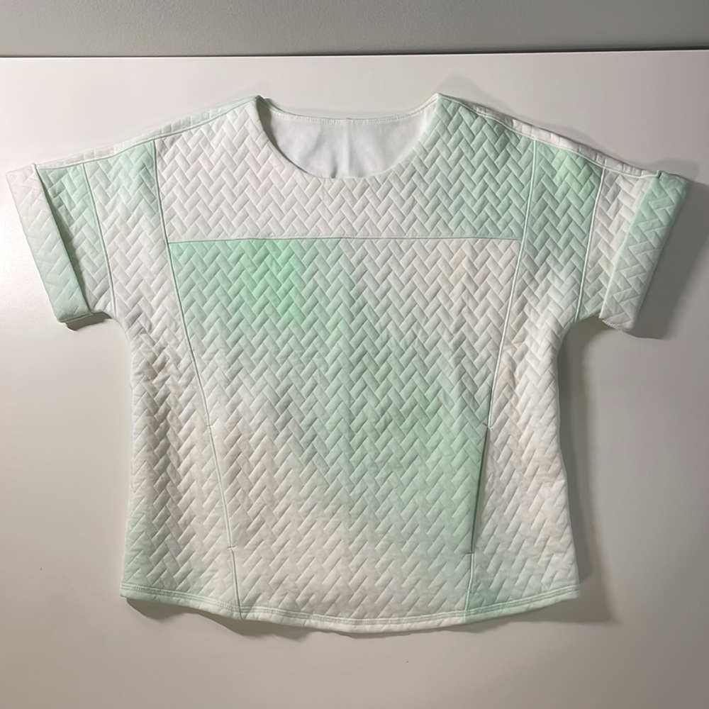 Ivivva Quilted Ombré Top size 14